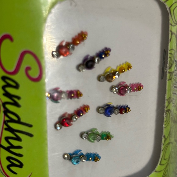 Multicolored Bindis, Forehead Gems, Body Jewels - Picture 6 of 9